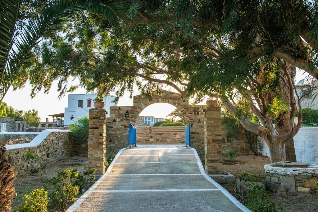 Θἔρως Tinos Exterior foto