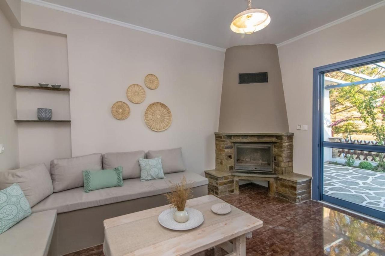 Θἔρως Tinos Exterior foto