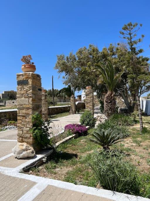 Θἔρως Tinos Exterior foto