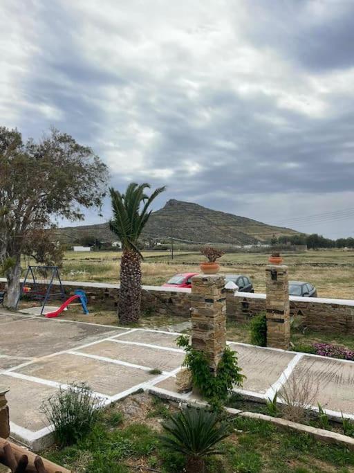 Θἔρως Tinos Exterior foto