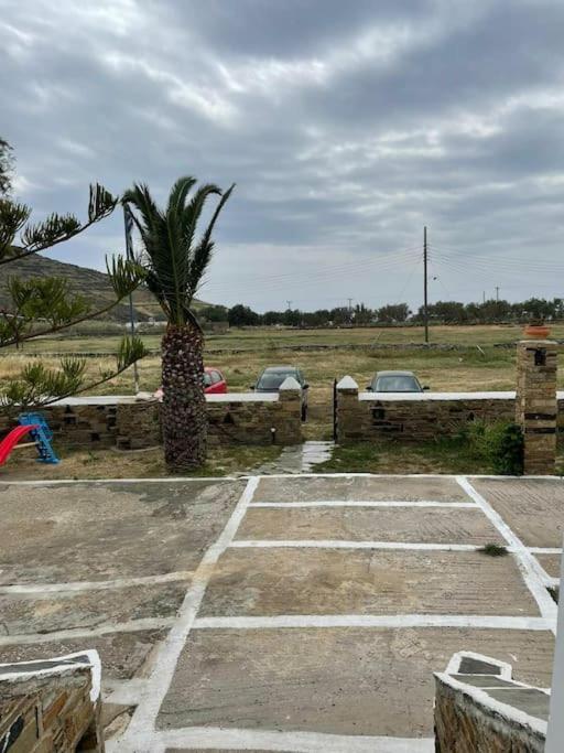 Θἔρως Tinos Exterior foto